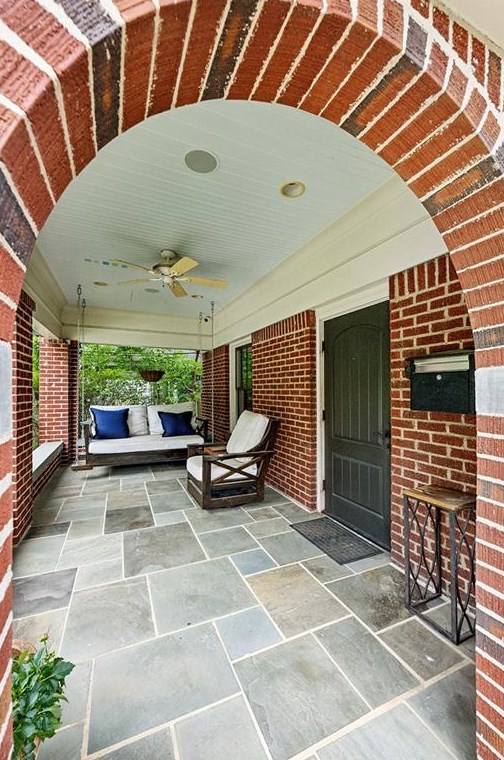 933 Church St, Decatur GA  30030-1872 exterior