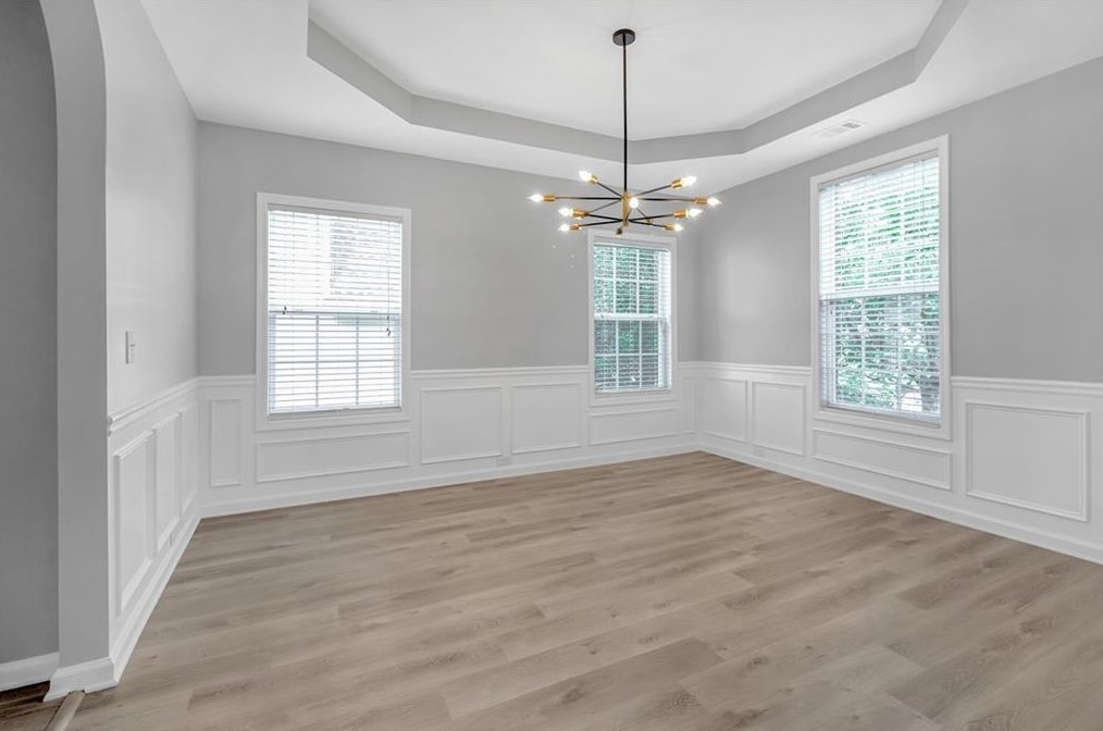 5481 The Vyne Ave, Atlanta GA  30349-8736 exterior