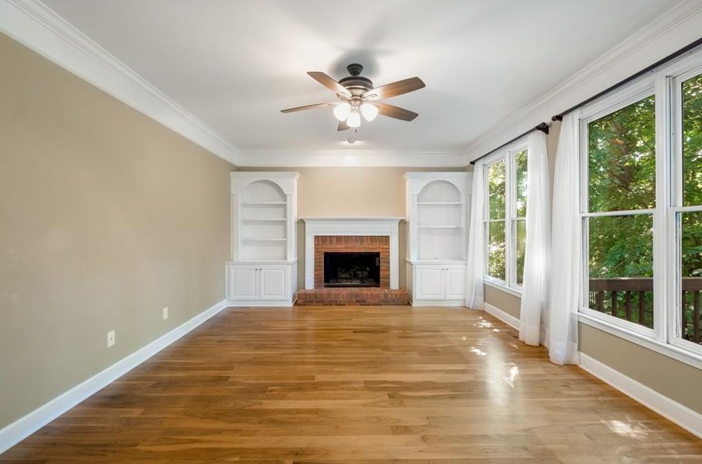 3062 Oaktree Ln, Duluth GA 30096-5886 exterior