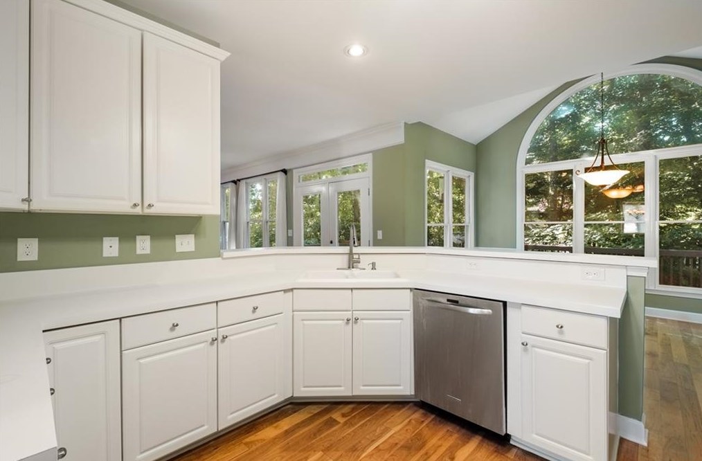 3062 Oaktree Ln, Duluth GA 30096-5886 exterior