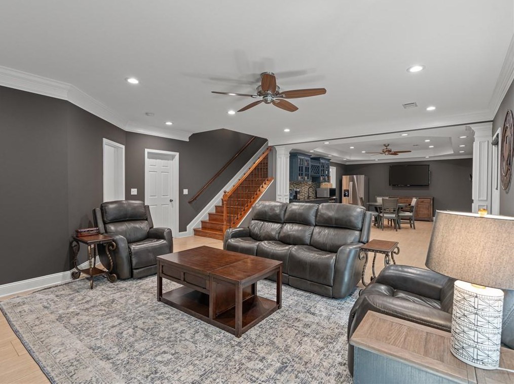 10280 Mdw Crst Ln, Alpharetta GA 30022-5085 exterior