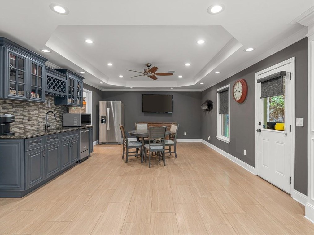 10280 Mdw Crst Ln, Alpharetta GA 30022-5085 exterior