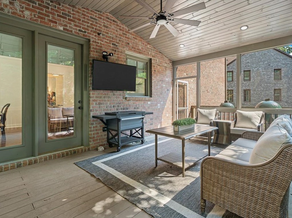 10280 Mdw Crst Ln, Alpharetta GA 30022-5085 exterior