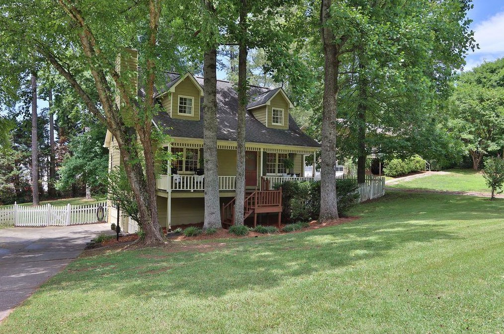 1557 Heritage Cv, Acworth, GA 30102-1350