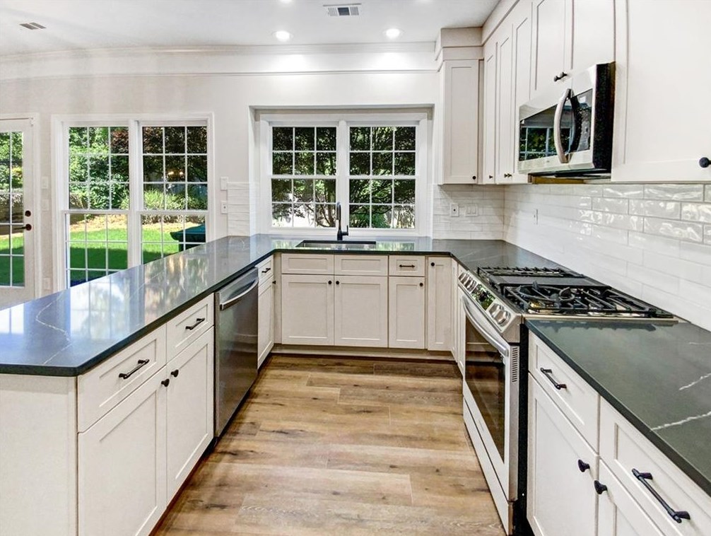 5434 Oxford Chase Way, Atlanta, GA 30338-3011