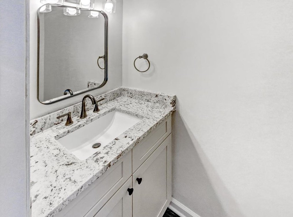 5434 Oxford Chase Way, Atlanta GA 30338-3011 exterior