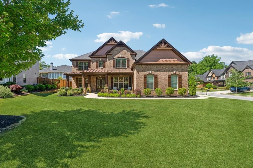 285 Lakestone Pkwy, Holly Springs, GA 30188