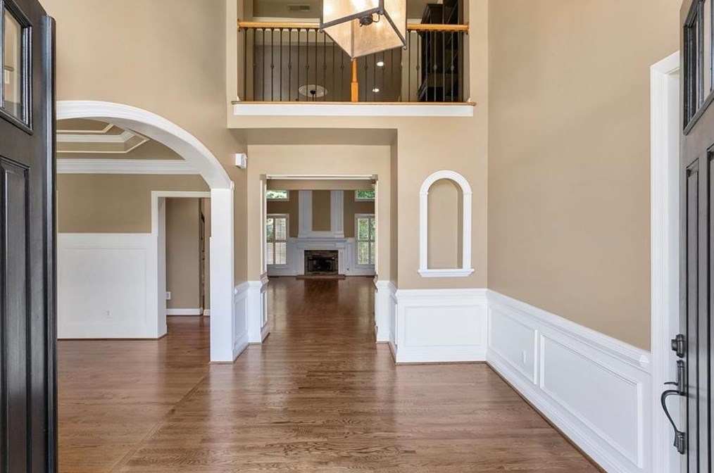 825 Lake Manor Close, Alpharetta, GA 30022
