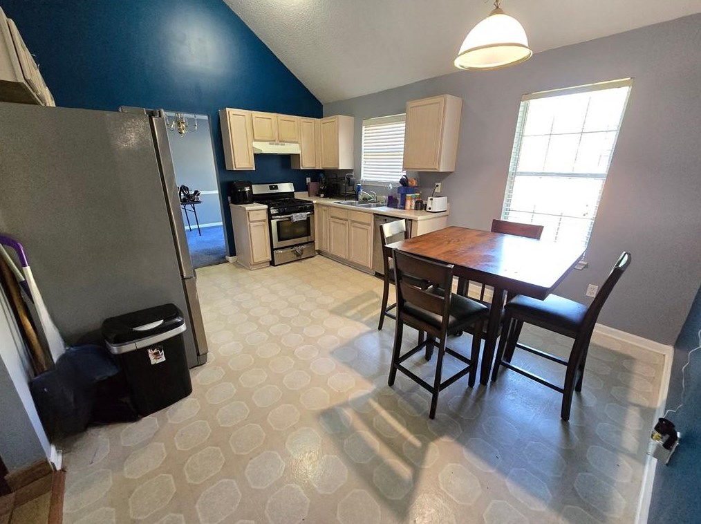 2374 Rambling Way, Lithonia GA 30058-5700 exterior