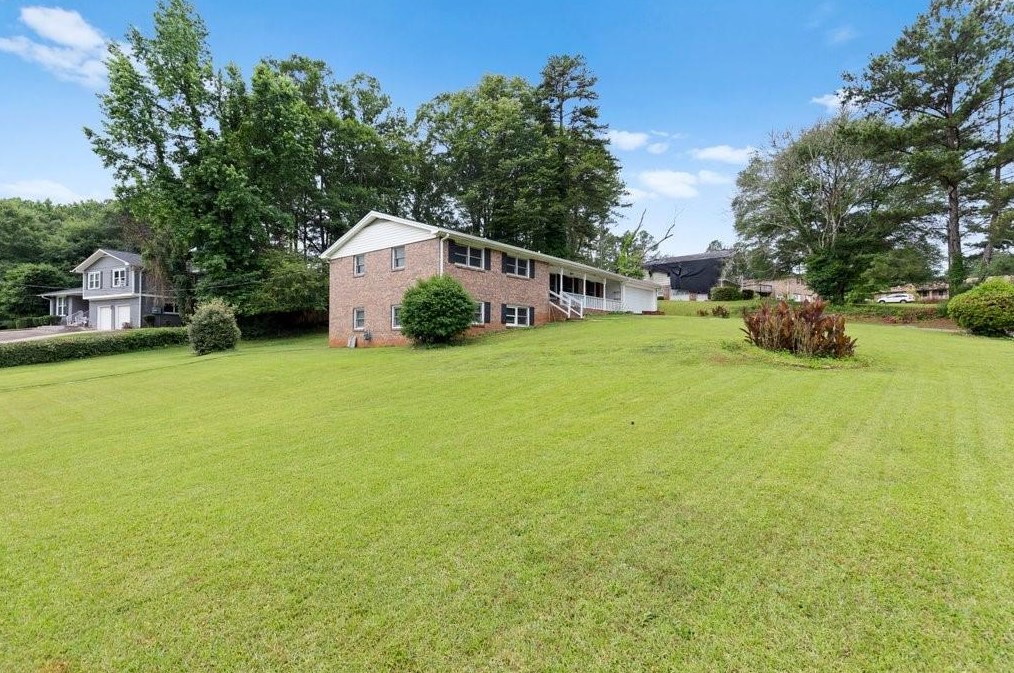 5019 Barbashela Way, Stone Mountain, GA 30088