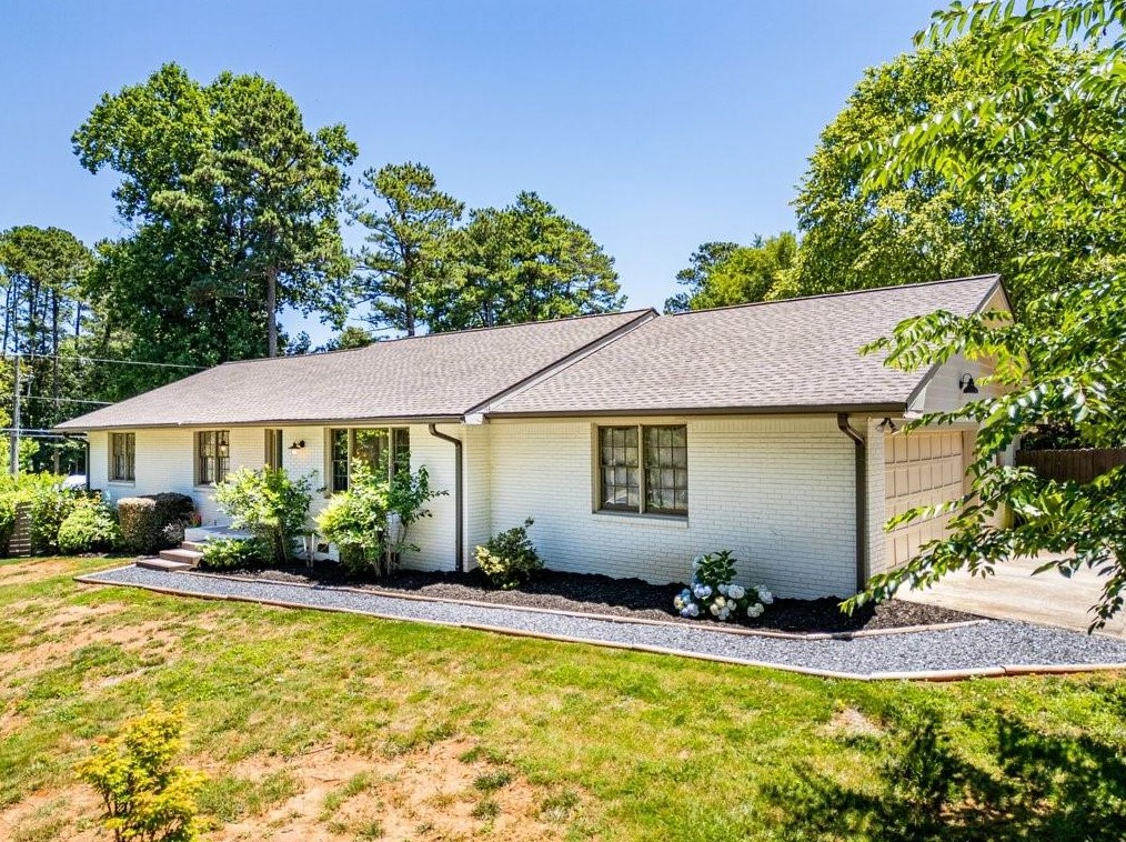2561 Pine Cove Dr, Tucker, GA 30084-3443