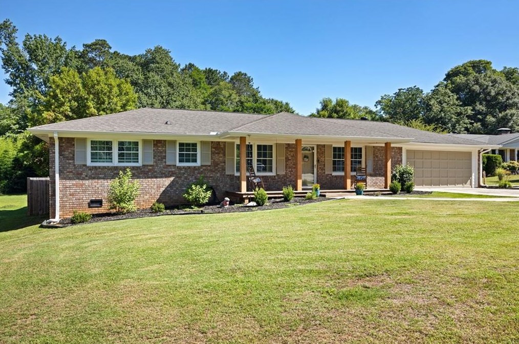 4292 Compton Cir, Powder Springs, GA 30127