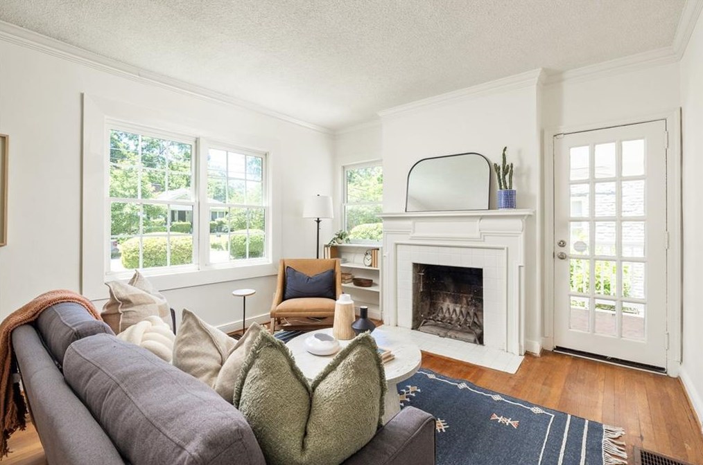 50 Carter Ave, Atlanta GA  30317-2802 exterior