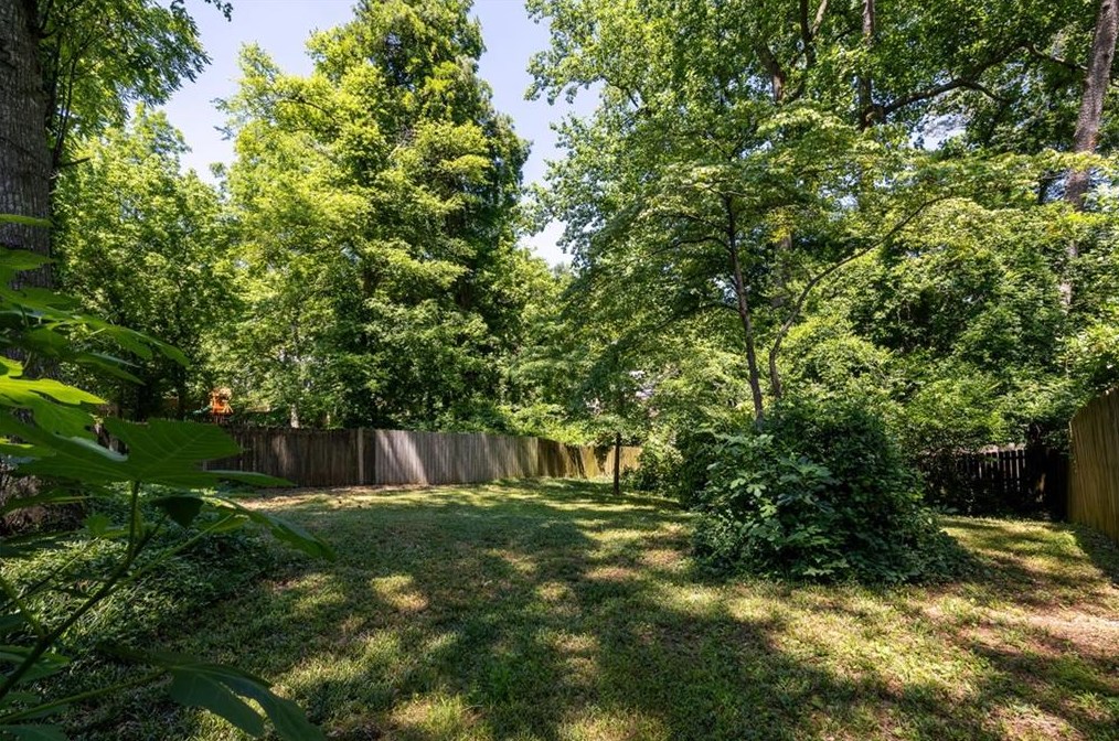 50 Carter Ave, Atlanta GA  30317-2801 exterior