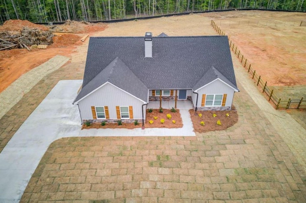 1051 Dortch Rd, Eastanollee, GA 30538