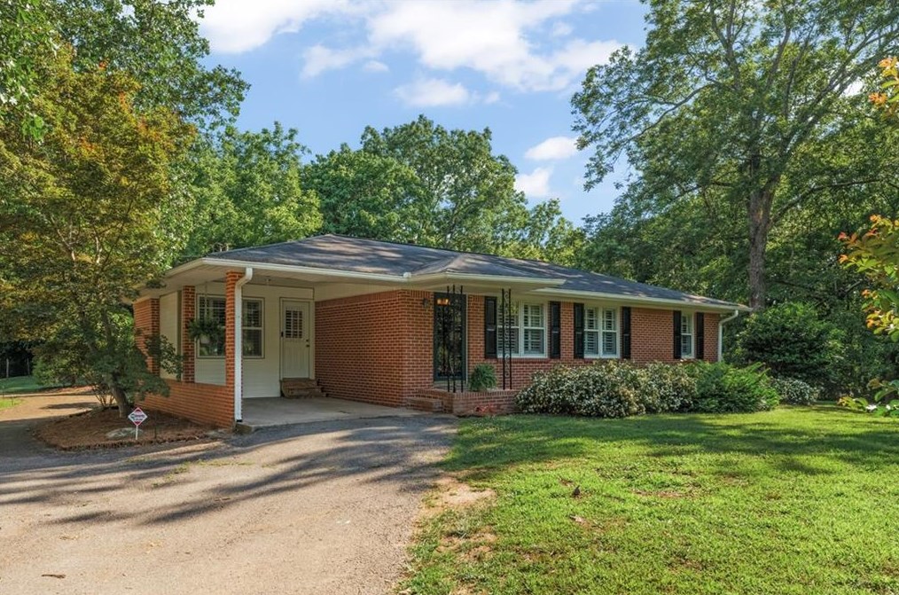 4370 Nebo Rd, Hiram, GA 30141