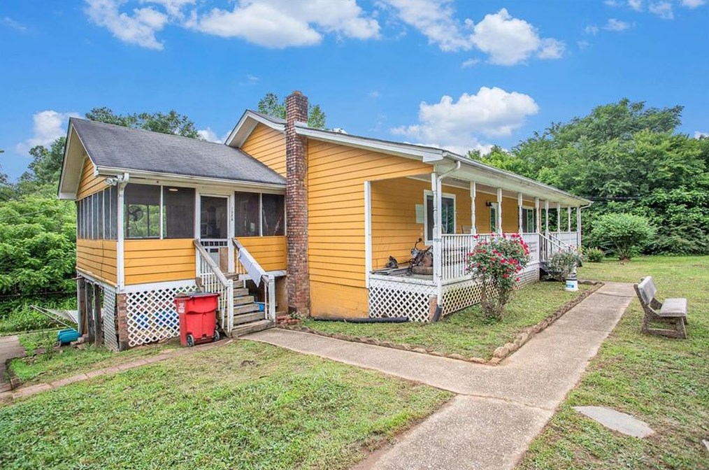1328 Jefferson Hwy, Winder, GA 30680