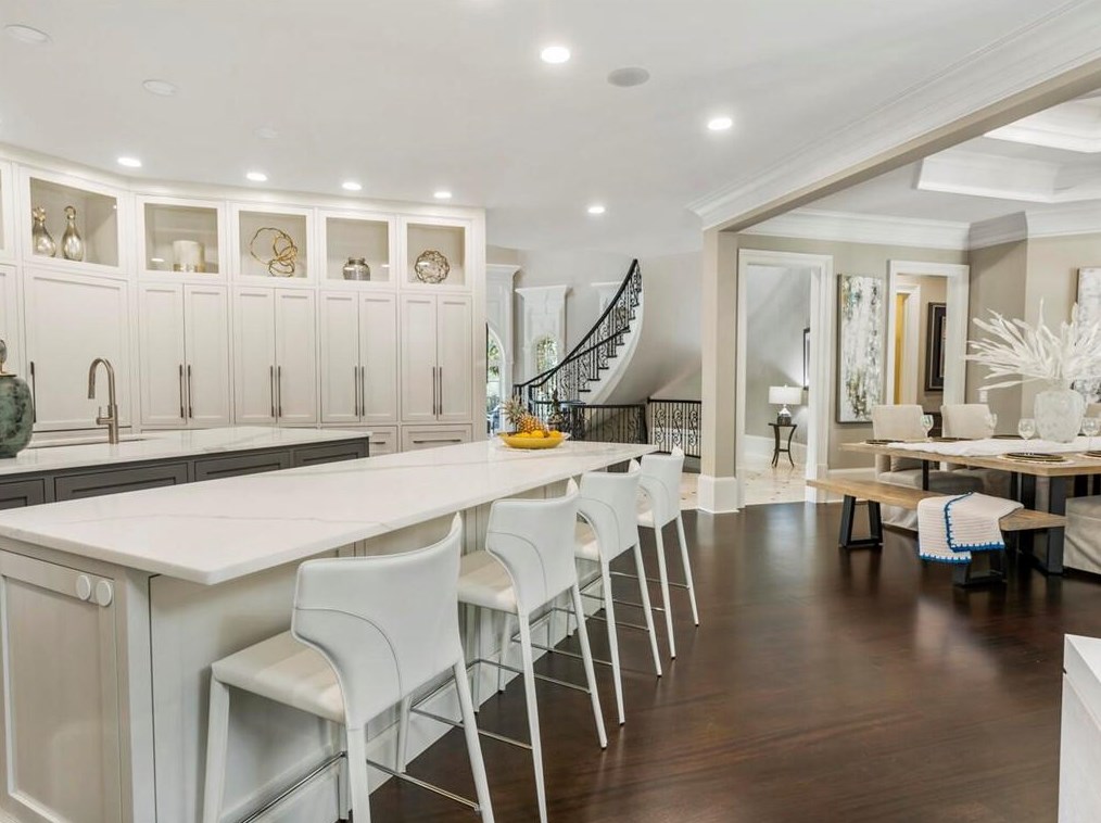 2985 Mnr Brg Dr, Alpharetta GA 30004-8813 exterior