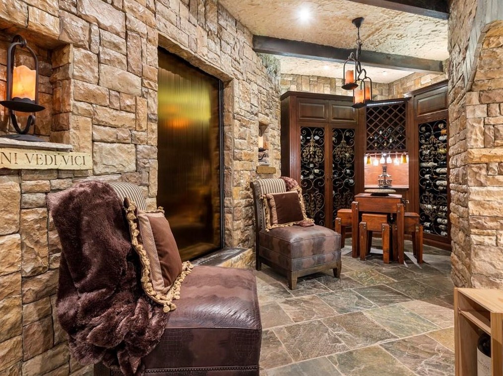 2985 Mnr Brg Dr, Alpharetta GA 30004-8813 exterior