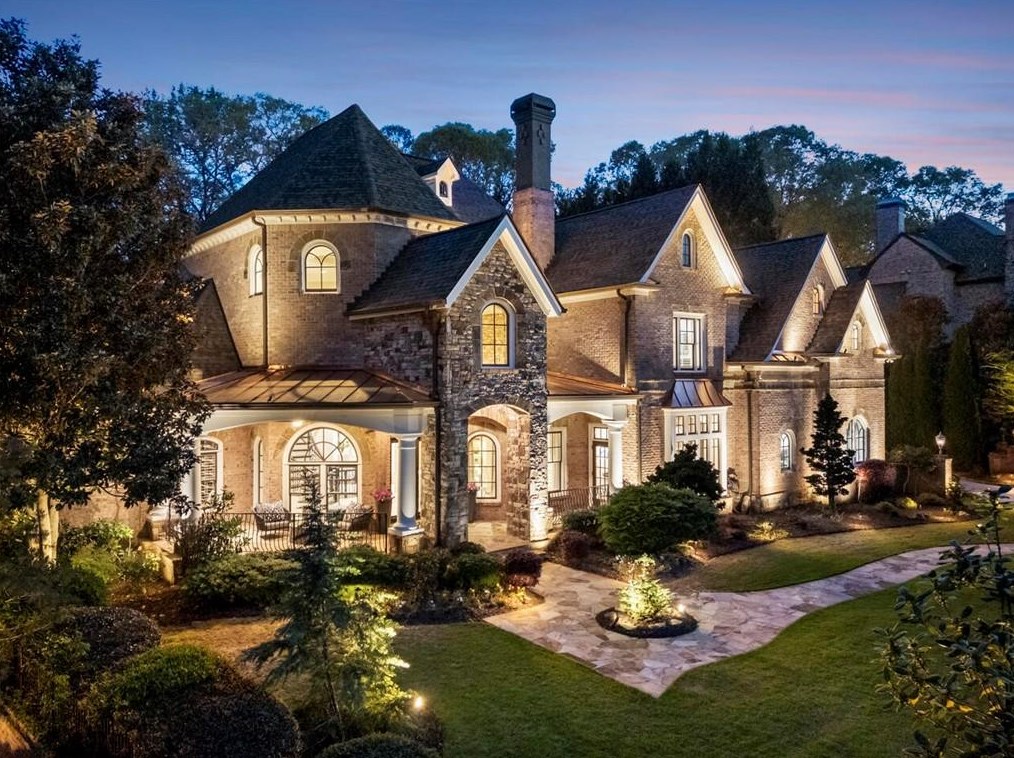 2985 Mnr Brg Dr, Alpharetta GA 30004-8813 exterior