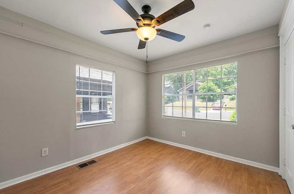 1468 Beecher St, Atlanta GA  30310-2564 exterior