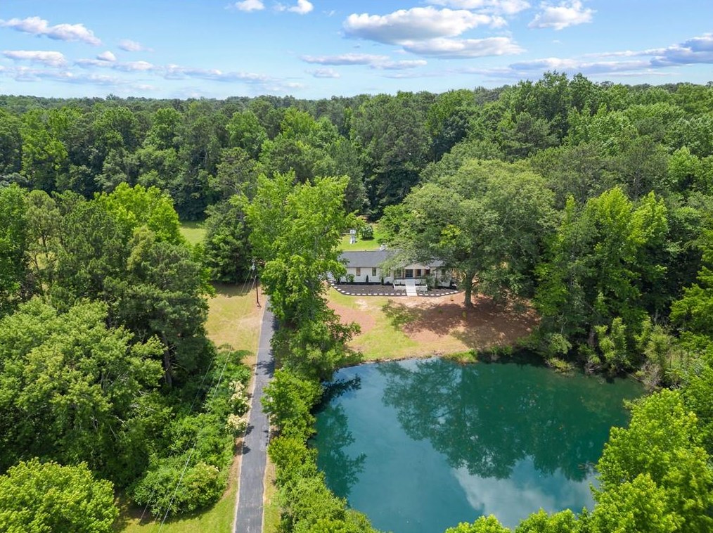 4101 Macedonia Rd, Powder Springs, GA 30127