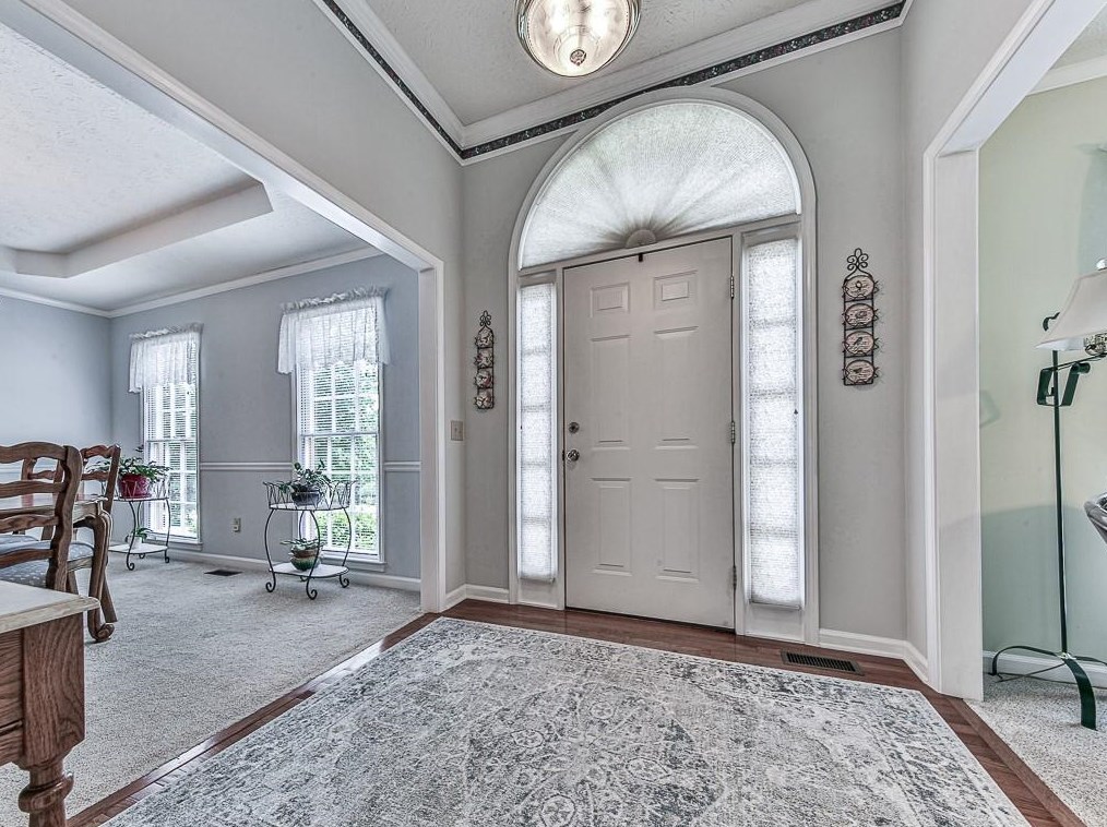 427 Picketts Lake Dr, Acworth, GA 30101