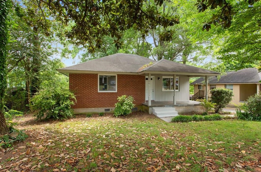 860 Frances Dr Se, Smyrna, GA 30080