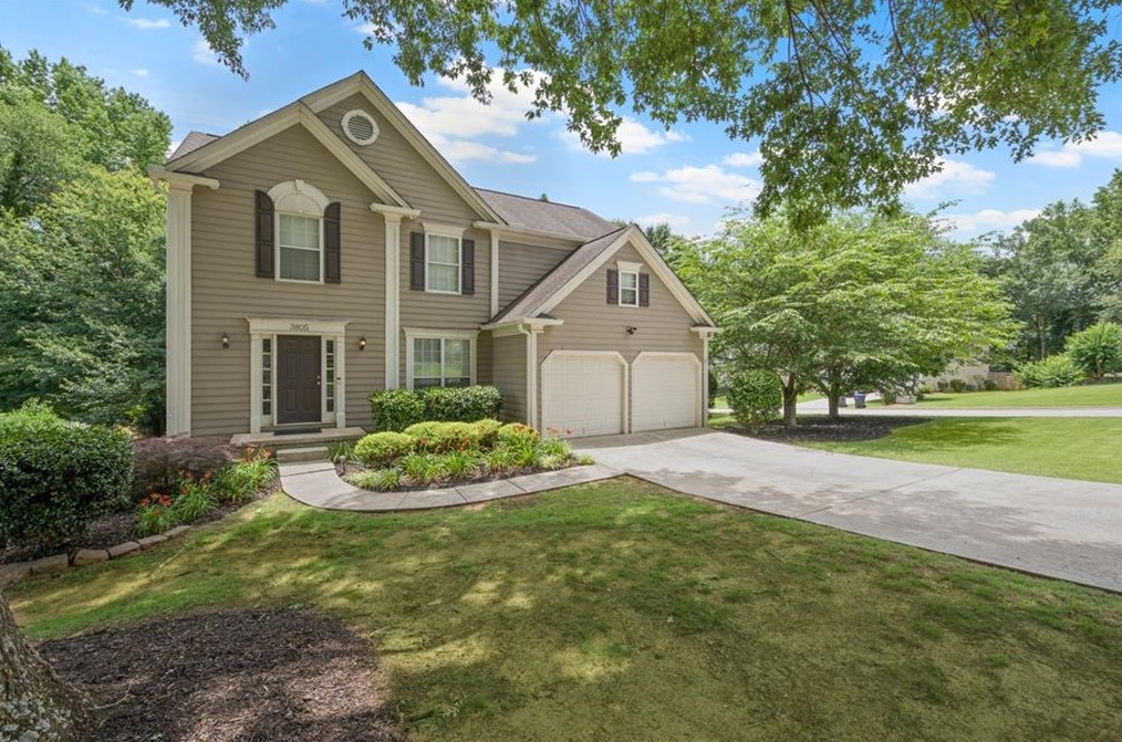 3805 Oak Park Dr, Suwanee, GA 30024