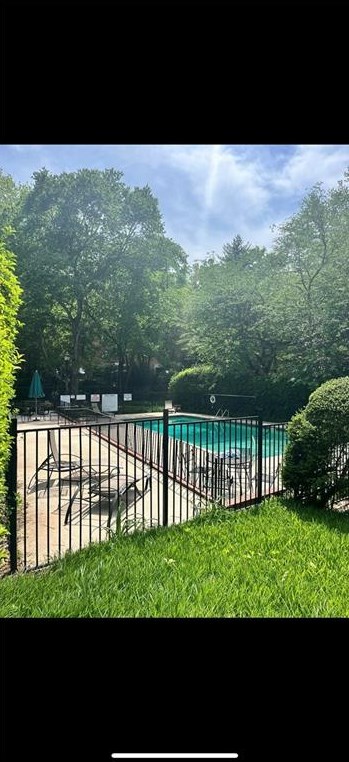 1381 Normandy Dr, Atlanta GA  30306-2537 exterior