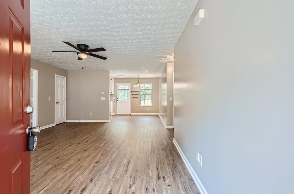 286 Highland Est, Commerce, GA 30529-1502