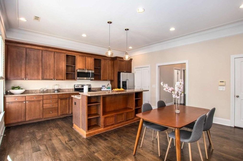949 Ormewood Park Dr, Atlanta GA  30316-6816 exterior