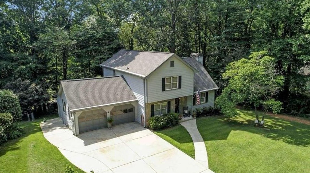 4859 Lake Forest Dr, Conyers, GA 30094-4425