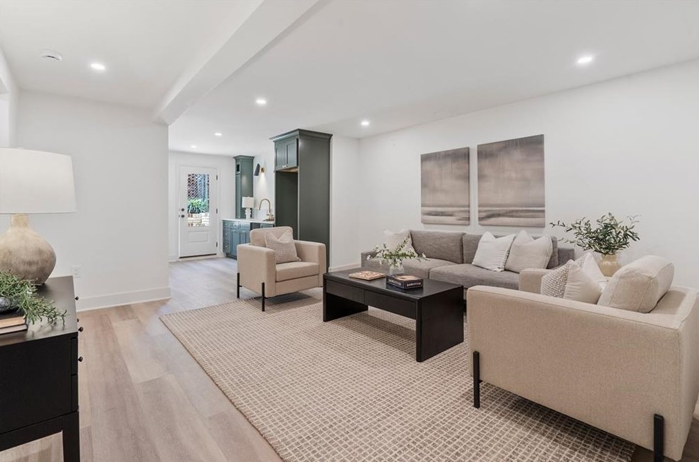 4775 Brinkley Ln, Atlanta GA 30342-2703 exterior