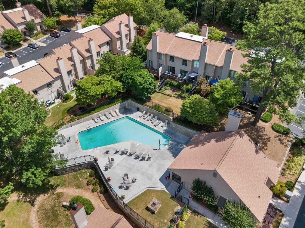 3631 Stonewall Dr, Atlanta GA  30339-3357 exterior