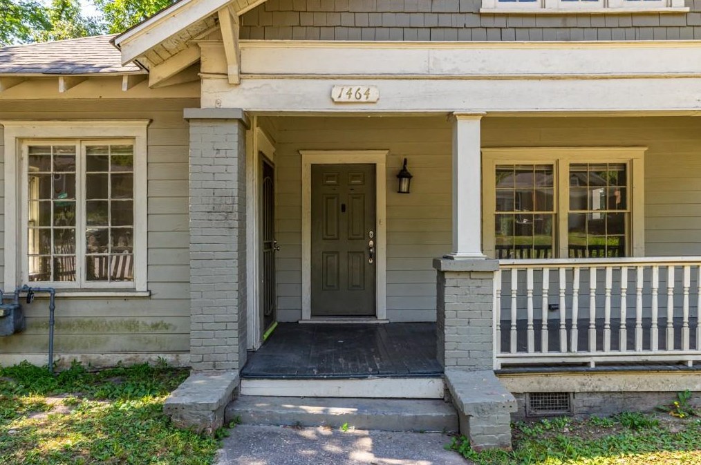 1464 Beecher St, Atlanta, GA 30310-2564