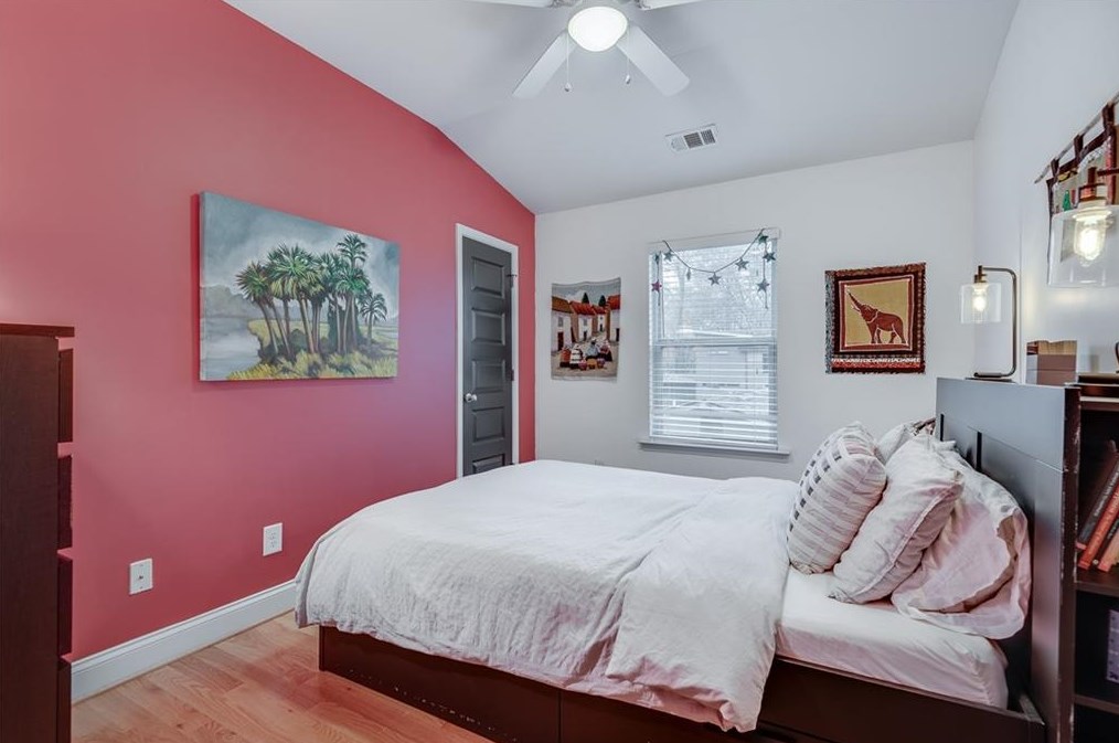 225 Murray Hl Ave, Atlanta GA 30317-1346 exterior