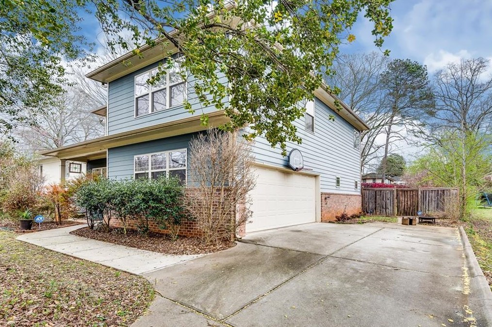 225 Murray Hill Ave, Atlanta, GA 30317-1346