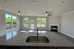 3817 Billabong Trl, Gainesville, GA 30506 - Photo 10