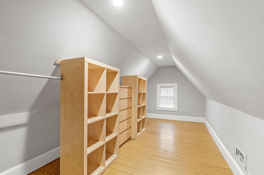 2348 Venetian Dr, Atlanta GA  30311-3357 exterior