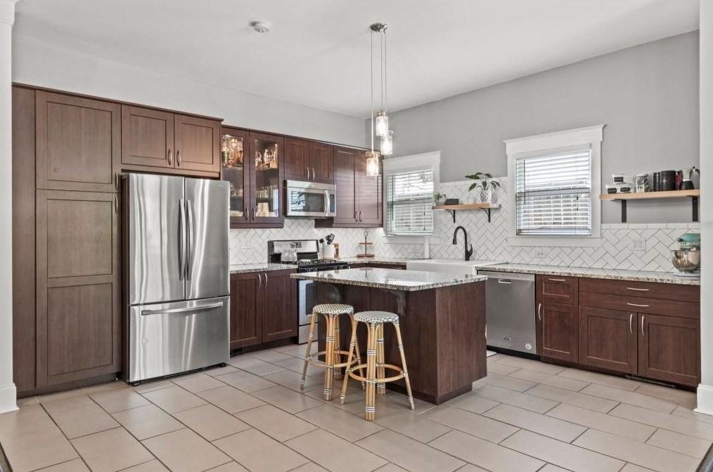 1213 Milton Ter, Atlanta GA 30315-2413 exterior