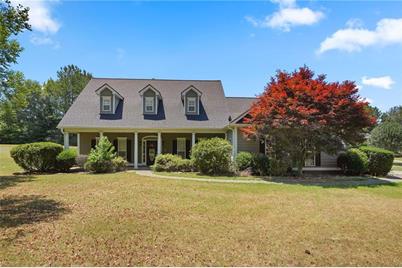 100 Clydesdale Court, Tyrone, GA 30290 - Photo 1