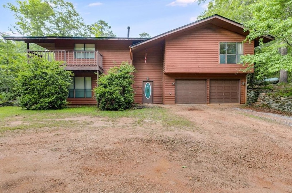 387 Jarrell Hogg Rd, West Point, GA 31833