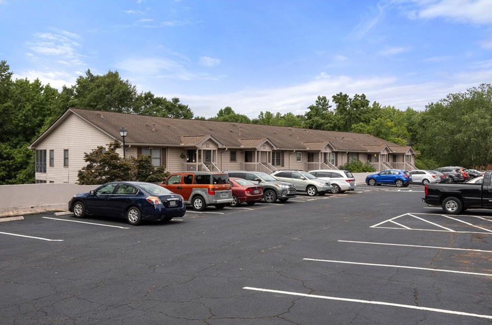 4172 Stillwater Dr, Duluth, GA 30096-5594