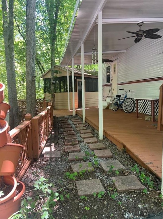 46 Terrace Cir, Cleveland, GA 30528