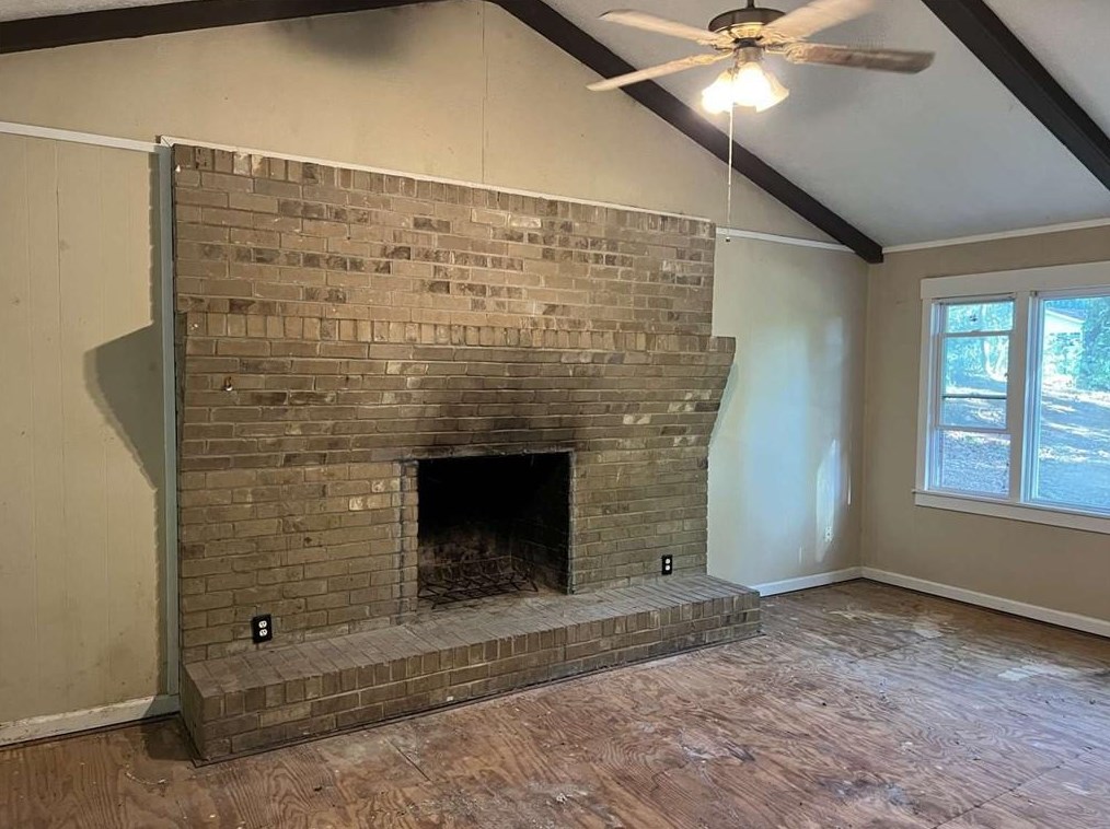 1573 Deerwood Ln, Acworth, GA 30102