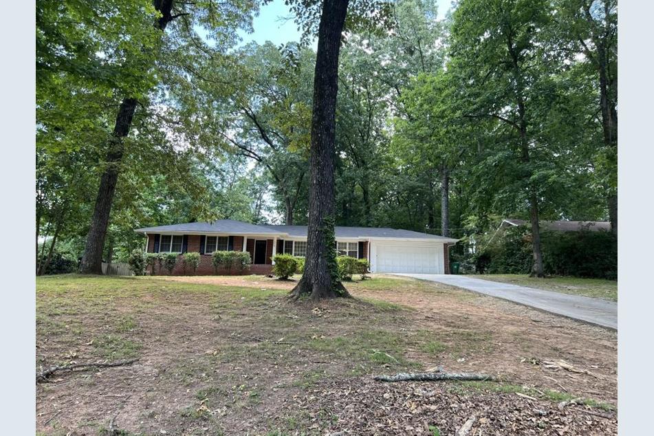 876 Allgood Rd, Stone Mountain, GA 30083 MLS 7411775 Coldwell Banker