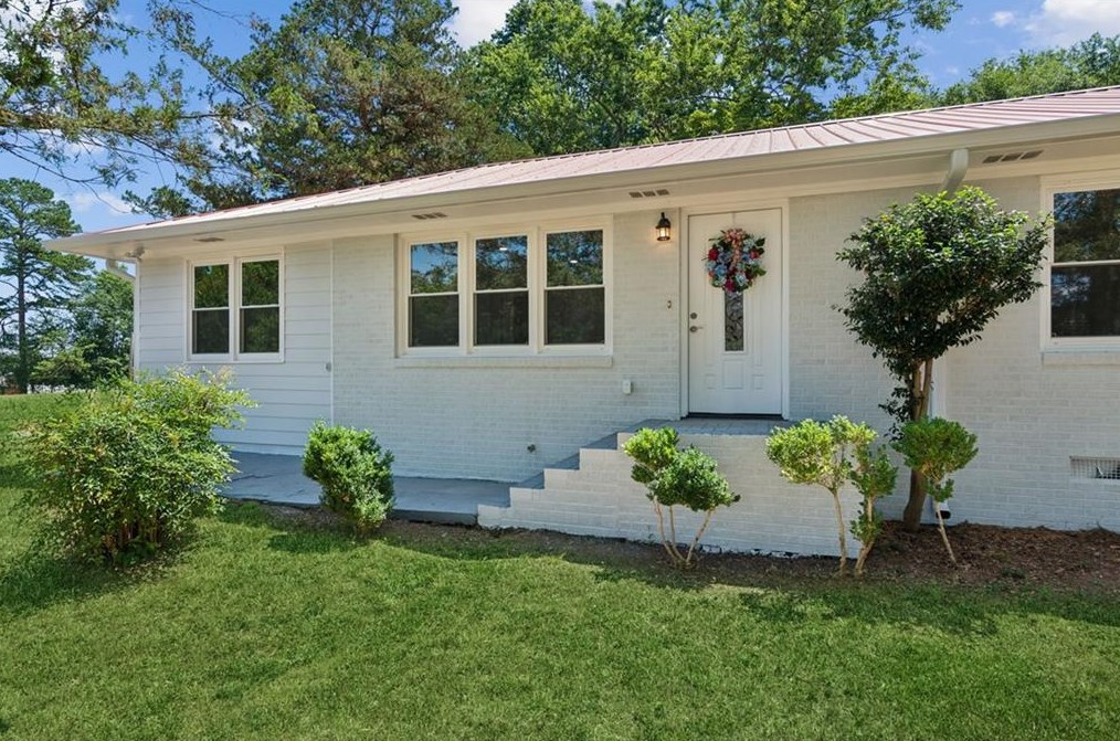 531 Gordon St, Jefferson GA  30549-1537 exterior