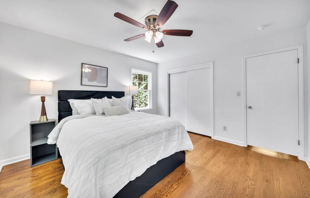 2296 Sherbrooke Dr, Atlanta GA  30345-1933 exterior