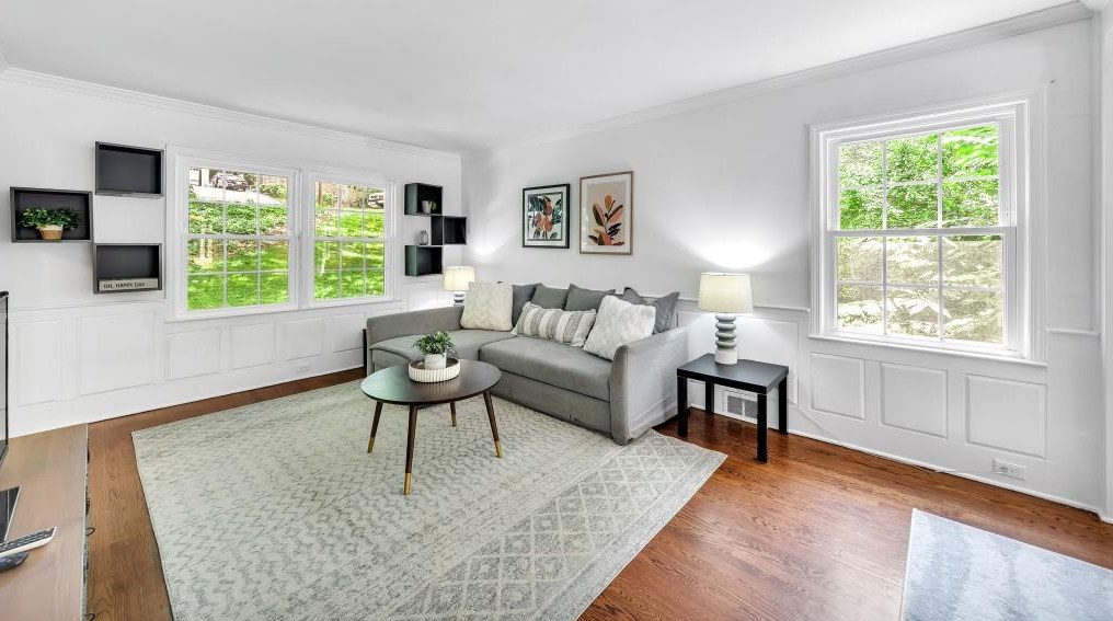 2296 Sherbrooke Dr, Atlanta GA  30345-1933 exterior